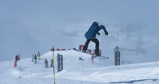 Aprende técnicas de snow freestyle