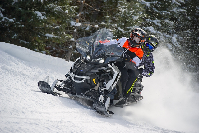  Snowmobile ride in the Aragonese Pyrenees 