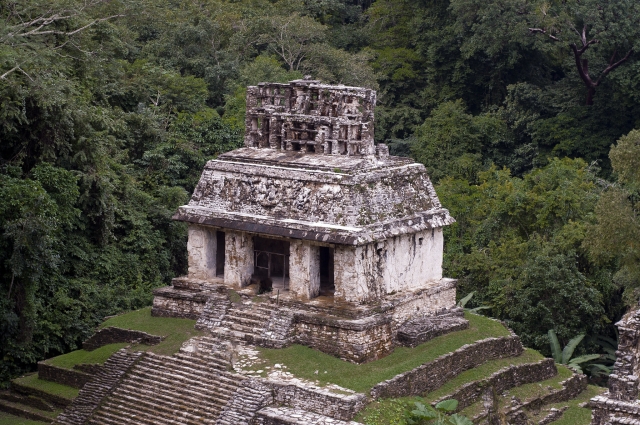  Überfall auf Maya-Tempel 