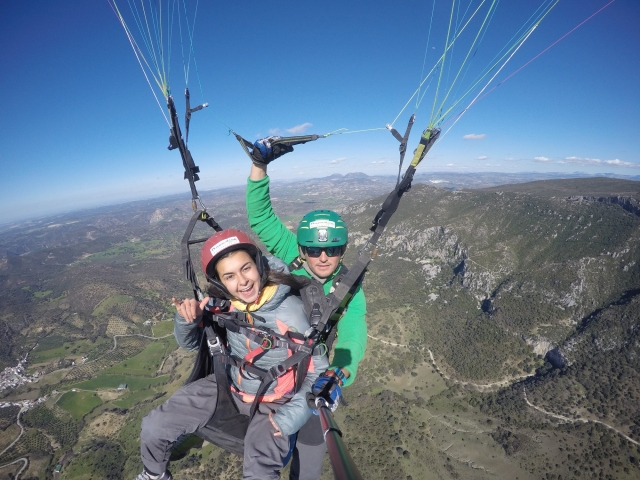  Fliegen Sie zu Ihrem Geburtstag in Algodonales 