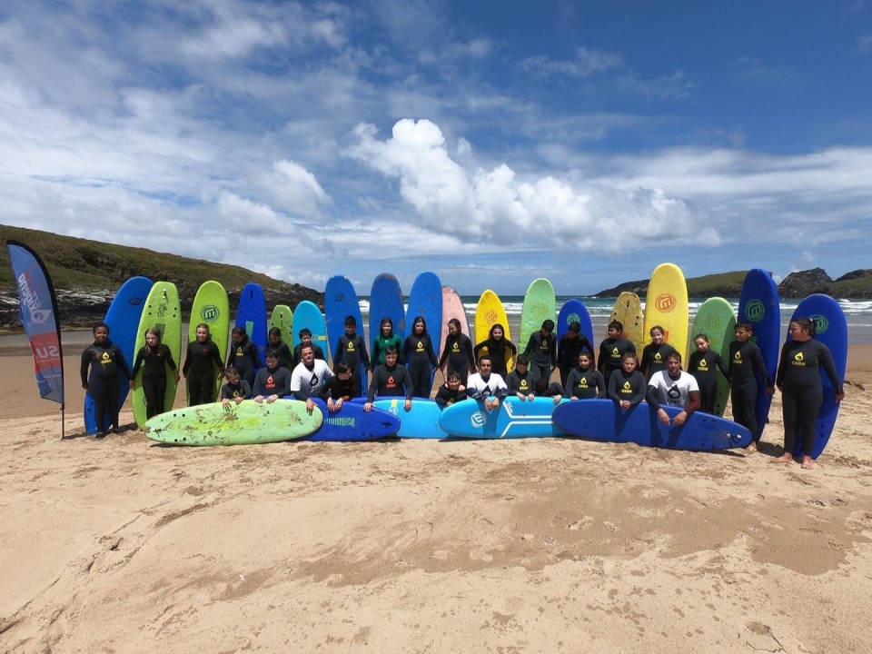 Iniciación al surf en playa de Esteiro Iniciación al surf en playa de Esteiro