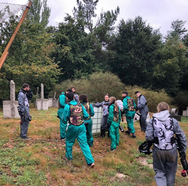 Materiales de obra para constituir un campo de gotcha