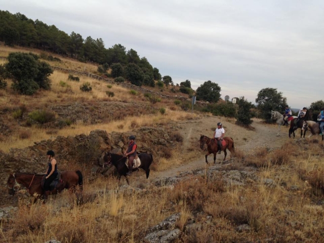 Monta a caballo por Somosierra