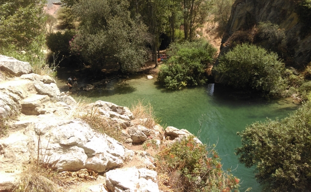  Aquatic caving in Benaoján