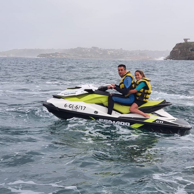  Visita guidata in moto d'acqua Villaviciosa