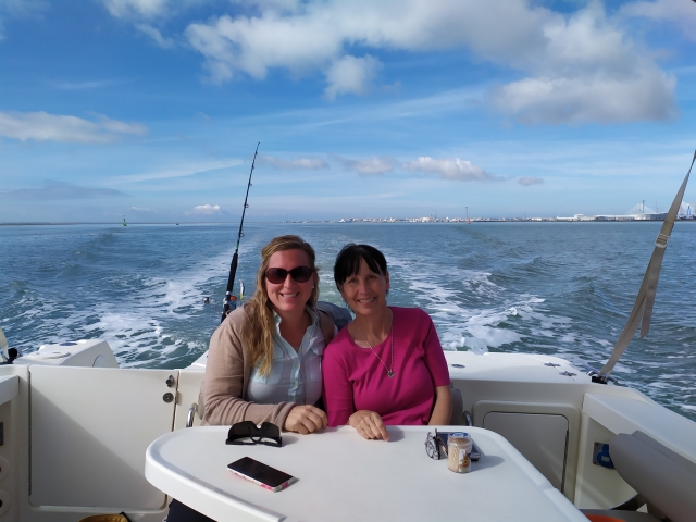 Salida de pesca familiar en Cádiz