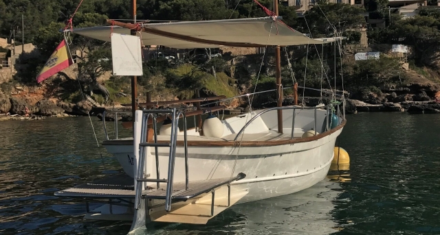  Ampia scala con accesso al mare 