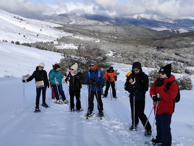Ruta raquetas de nieve al Pico de la Najarra, 5h