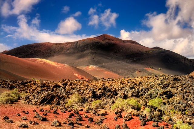  兰萨罗特岛火山的美丽图像 