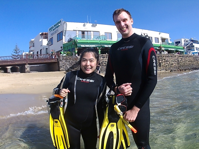 Equipados para el snorkel.