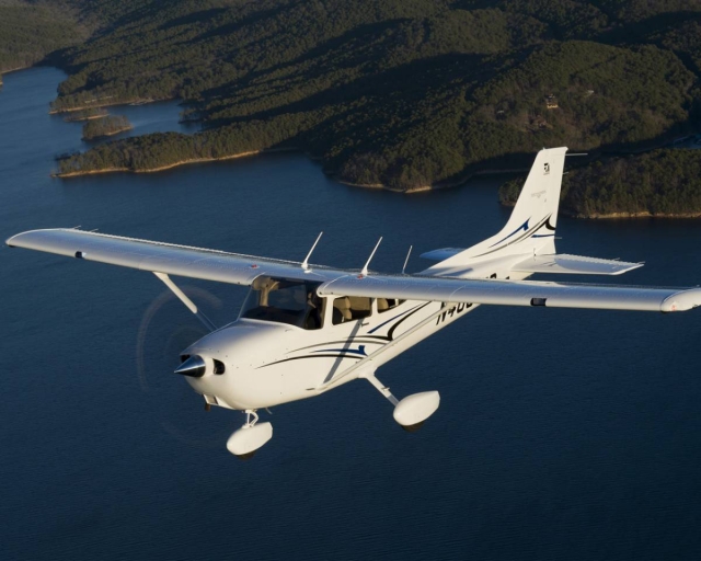 Ven a volar con nosotros