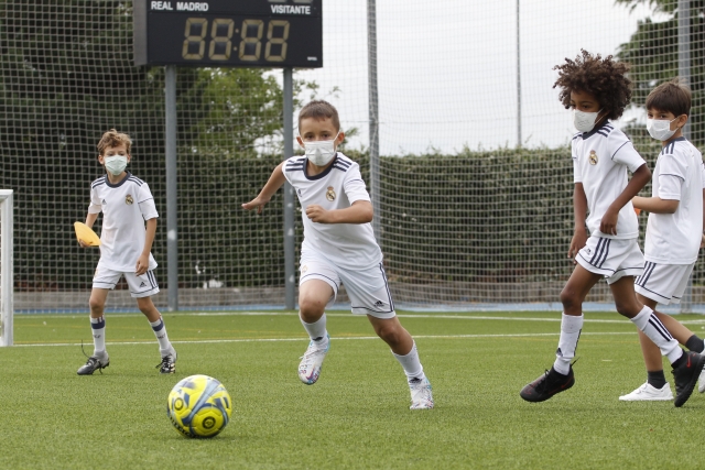  giocare a calcio