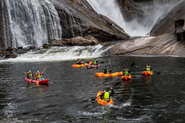  Passeio de caiaque à cascata de Ézaro 