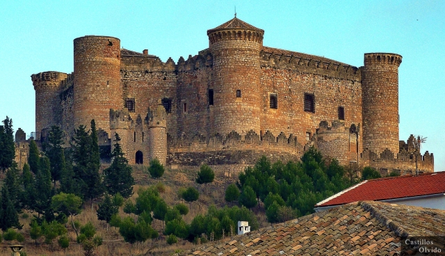  Visita del Castello di Belmonte 