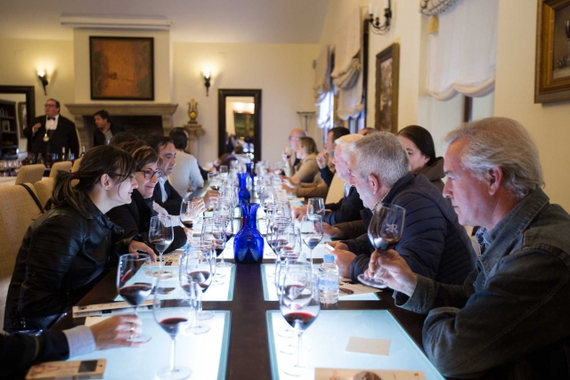  Degustazione di vini nella Mancia 