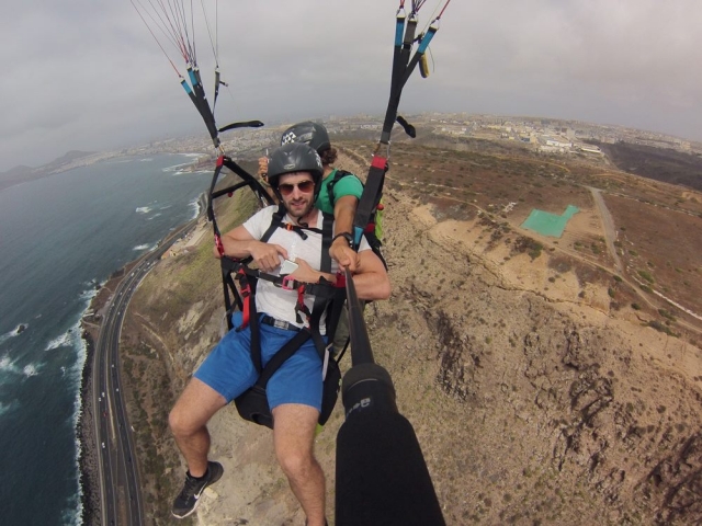 Vuelo con parapente en las Palmas