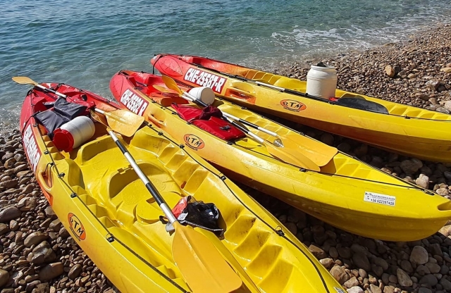 Ruta en kayak desde la playa de La Pineda