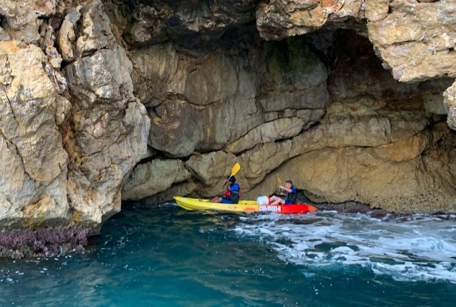 Vive una aventura en kayak en Salou