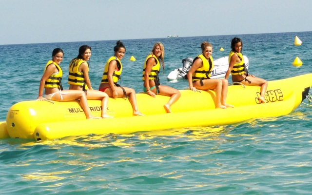  Profiter du bateau banane 
