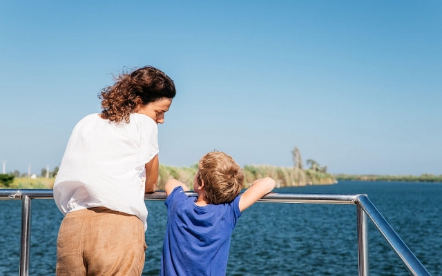  excursion en bateau en famille 