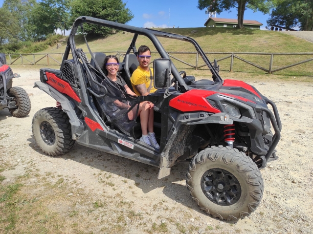 Listos para empezar la ruta en buggy