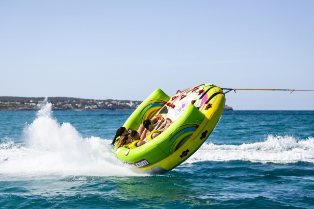  Das Wassersofa im Meer 