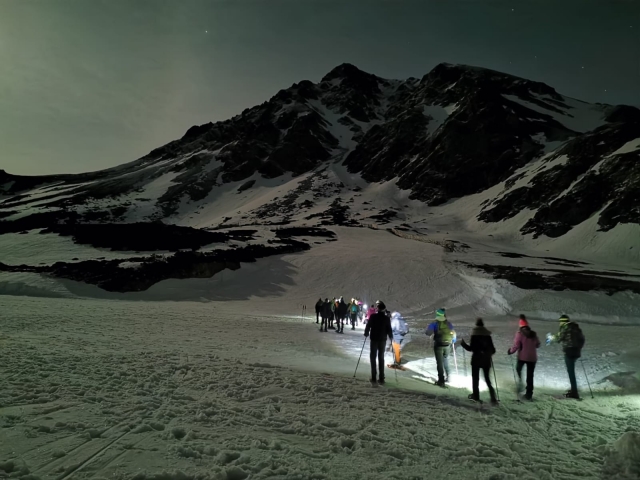 Avanzando por la estación de Fuentes de Invierno