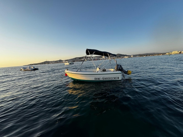  Boat without a license 