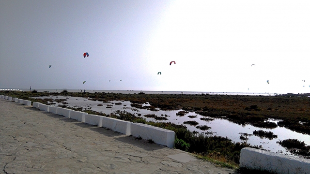 Practicar kitesurf en Tarifa