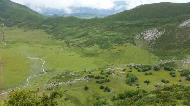 Cangas de Onís in quad 