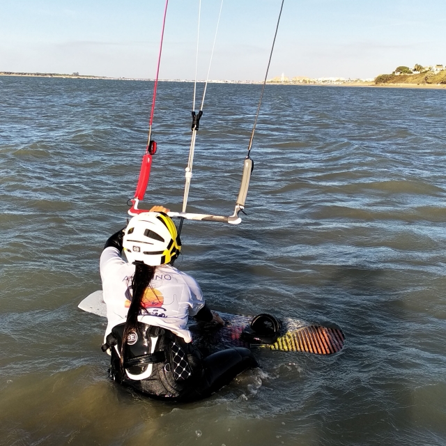 Séance privée de kitesurf à Rota 