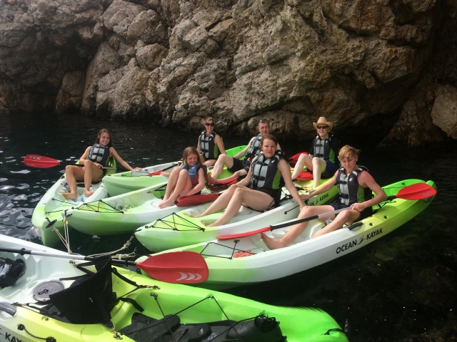  Excursion en groupe en kayak 