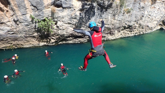 Canyoning in the Buitreras Canyon, 6 hours