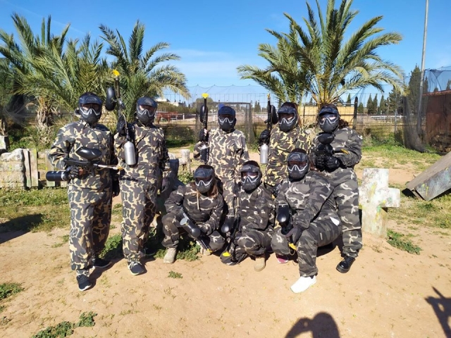  哥德拉的彩弹射击玩家