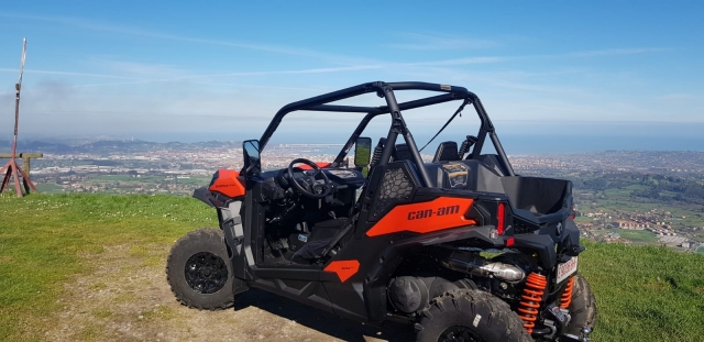 Buggy en el mirador de Gijón