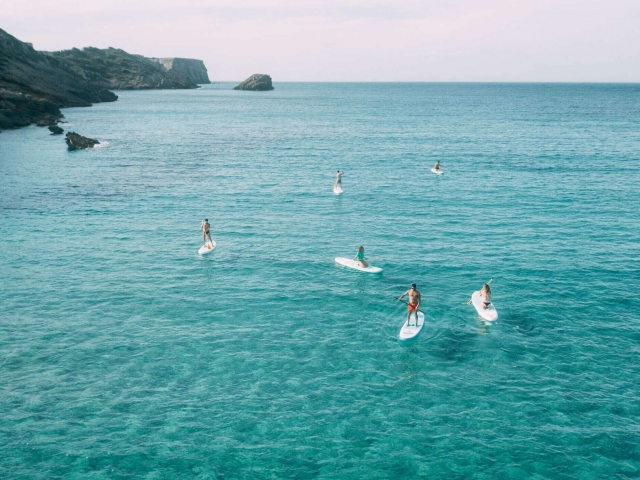 Paddle board en la costa mediterránea
