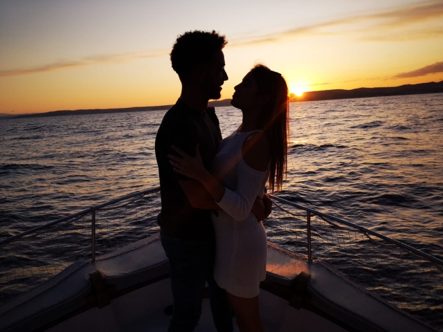  Romantic boat ride 