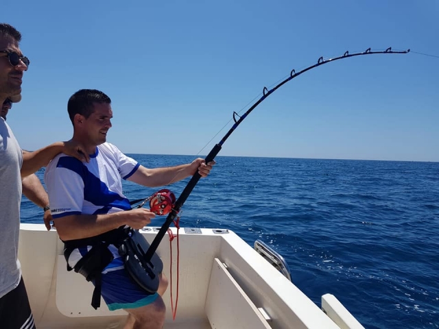  Partager ses connaissances en matière de pêche pendant la journée 