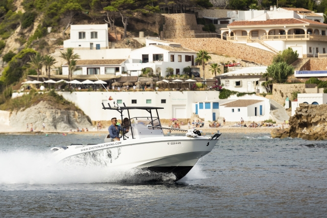  naviguer le long de nos côtes 