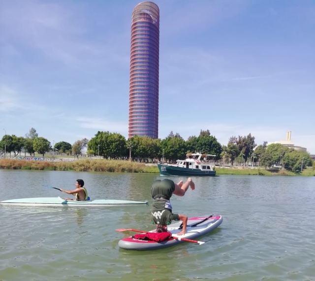 SUP yoga in Seville