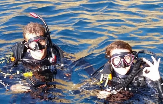 Tras la inmersión en la superficie del mar