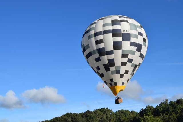  Balão sobrevoando a Ribeira Sacra 