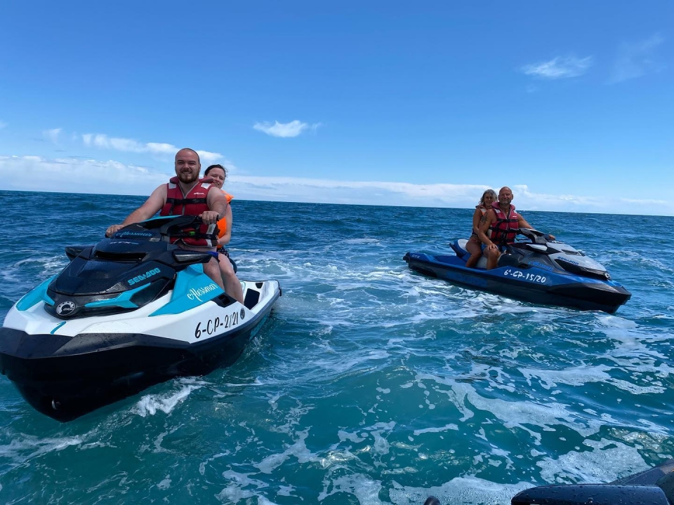  Giro in moto d'acqua a Castellón 