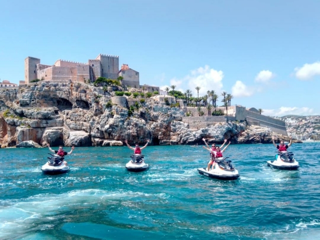  Giro in moto d'acqua per famiglie