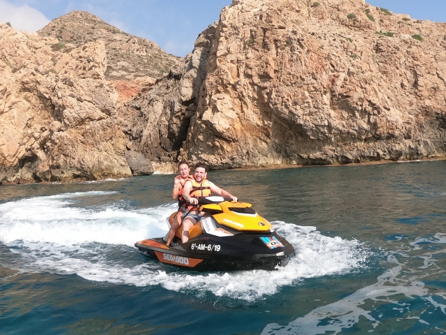 En la costa de Garrucha con la jet ski