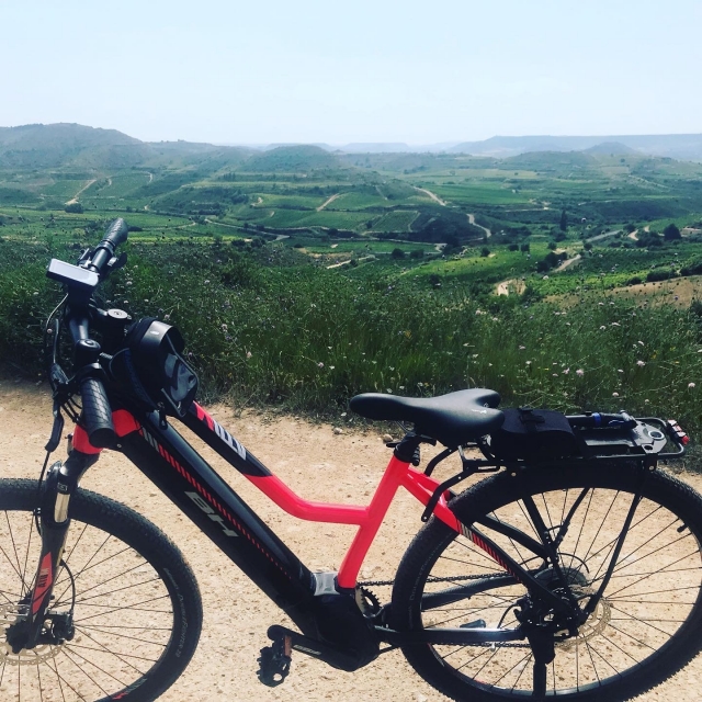 Vistas de La Rioja en e-ciclismo de montaña