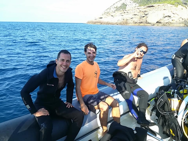 In barca prima dell'immersione 
