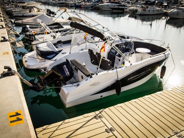  Abfahrt von der Marina Salinas Marina
