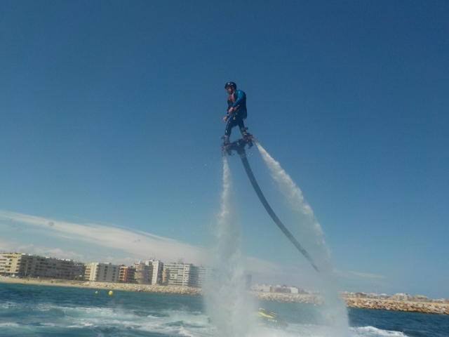 Volando en flyboard