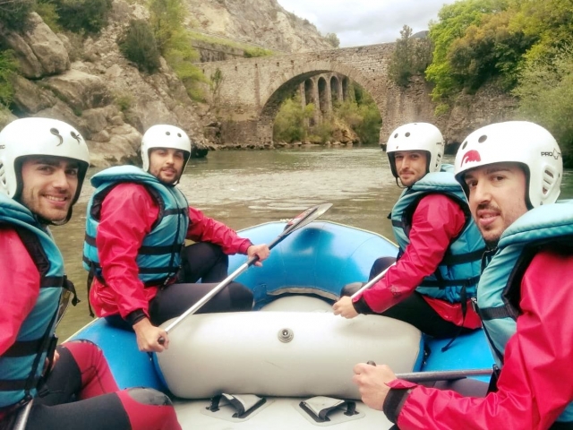 Rafting im Fluss ESRA -Abschnitt des Stuhls, 1'5h